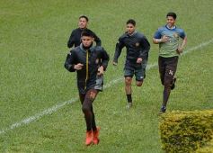 Foto de la galería: Volvió Ricardone: con la camiseta puesta ahora como DT