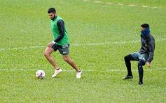 Foto de la galería: Volvió Ricardone: con la camiseta puesta ahora como DT