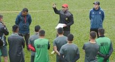 Foto de la galería: Volvió Ricardone: con la camiseta puesta ahora como DT