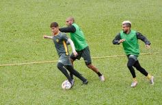Foto de la galería: Volvió Ricardone: con la camiseta puesta ahora como DT