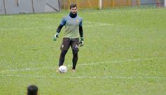 Foto de la galería: Volvió Ricardone: con la camiseta puesta ahora como DT