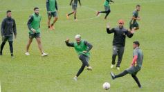 Foto de la galería: Volvió Ricardone: con la camiseta puesta ahora como DT