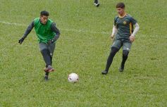 Foto de la galería: Volvió Ricardone: con la camiseta puesta ahora como DT