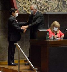 Foto de la galería: Legisladores sancionaron la ley de fomento de producción del jengibre misionero