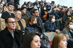 Foto de la galería: Conversatorio en el Saavedra: Reynaldo Sietecase encabezó una charla sobre periodismo en Posadas