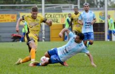 Foto de la galería: Crucero sumó de a tres en casa en el debut de Ricardone