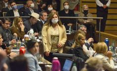 Foto de la galería: Legislatura en sesión: Diputados declararon Monumento Natural Provincial al Vencejo de Cascada