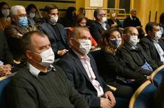 Foto de la galería: Legislatura en sesión: Diputados declararon Monumento Natural Provincial al Vencejo de Cascada