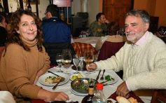 Foto de la galería: A pesar del frio, la noche del sábado se disfrutó con salidas y amigos en Posadas