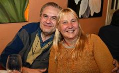 Foto de la galería: A pesar del frio, la noche del sábado se disfrutó con salidas y amigos en Posadas