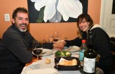 Foto de la galería: A pesar del frio, la noche del sábado se disfrutó con salidas y amigos en Posadas