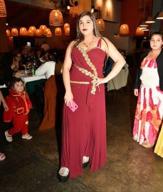 Foto de la galería: A pesar del frio, la noche del sábado se disfrutó con salidas y amigos en Posadas