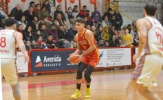 Foto de la galería: Ovación en el Templo: Tokio se despidió del Federal de Básquet con la casa llena