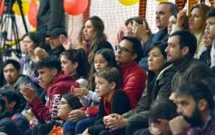 Foto de la galería: Ovación en el Templo: Tokio se despidió del Federal de Básquet con la casa llena