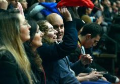 Foto de la galería: Ovación en el Templo: Tokio se despidió del Federal de Básquet con la casa llena