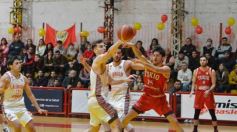 Foto de la galería: Ovación en el Templo: Tokio se despidió del Federal de Básquet con la casa llena