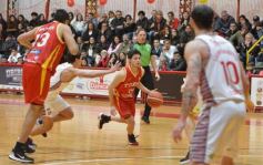Foto de la galería: Ovación en el Templo: Tokio se despidió del Federal de Básquet con la casa llena