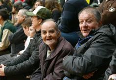 Foto de la galería: Ovación en el Templo: Tokio se despidió del Federal de Básquet con la casa llena