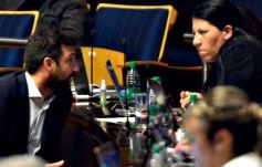 Foto de la galería: Por ley impulsarán la protección y multiplicación de la población de abejas en la tierra colorada