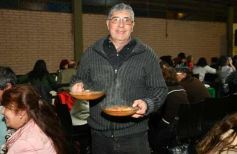 Foto de la galería: Noche de encuentro social, cena regional y baile retro en la Capilla San Rafael