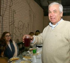 Foto de la galería: Noche de encuentro social, cena regional y baile retro en la Capilla San Rafael