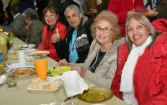 Foto de la galería: Noche de encuentro social, cena regional y baile retro en la Capilla San Rafael