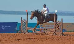 Foto de la galería: A orillas del Paraná: la equitación nacional deslumbró en el Balneario Costa Sur de Posadas