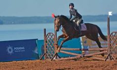 Foto de la galería: A orillas del Paraná: la equitación nacional deslumbró en el Balneario Costa Sur de Posadas