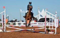 Foto de la galería: A orillas del Paraná: la equitación nacional deslumbró en el Balneario Costa Sur de Posadas