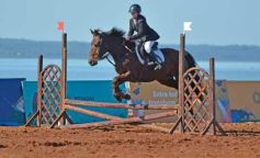 Foto de la galería: A orillas del Paraná: la equitación nacional deslumbró en el Balneario Costa Sur de Posadas