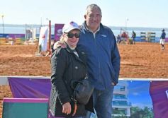 Foto de la galería: A orillas del Paraná: la equitación nacional deslumbró en el Balneario Costa Sur de Posadas
