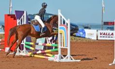 Foto de la galería: A orillas del Paraná: la equitación nacional deslumbró en el Balneario Costa Sur de Posadas