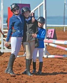 Foto de la galería: A orillas del Paraná: la equitación nacional deslumbró en el Balneario Costa Sur de Posadas
