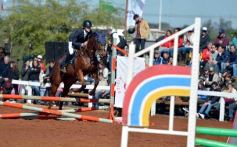 Foto de la galería: A orillas del Paraná: la equitación nacional deslumbró en el Balneario Costa Sur de Posadas