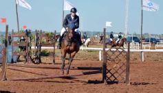 Foto de la galería: A orillas del Paraná: la equitación nacional deslumbró en el Balneario Costa Sur de Posadas