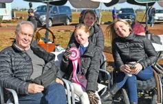 Foto de la galería: A orillas del Paraná: la equitación nacional deslumbró en el Balneario Costa Sur de Posadas