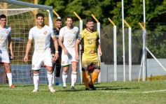 Foto de la galería: Federal A: Crucero cayó en casa pero sigue cerca de la punta en su zona