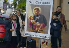 Foto de la galería: Corpus Christi en Posadas: multitudinario encuentro en la celebración de la fe católica
