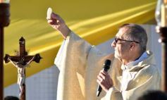 Foto de la galería: Corpus Christi en Posadas: multitudinario encuentro en la celebración de la fe católica