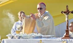 Foto de la galería: Corpus Christi en Posadas: multitudinario encuentro en la celebración de la fe católica