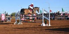 Foto de la galería: Domingo Hípico en Posadas: familias y amigos disfrutaron del exitoso cierre del Torneo de equitación