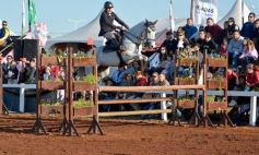 Foto de la galería: Domingo Hípico en Posadas: familias y amigos disfrutaron del exitoso cierre del Torneo de equitación