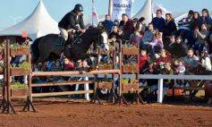 Foto de la galería: Domingo Hípico en Posadas: familias y amigos disfrutaron del exitoso cierre del Torneo de equitación