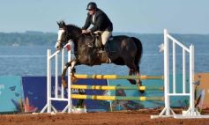 Foto de la galería: Domingo Hípico en Posadas: familias y amigos disfrutaron del exitoso cierre del Torneo de equitación