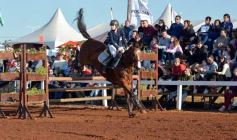 Foto de la galería: Domingo Hípico en Posadas: familias y amigos disfrutaron del exitoso cierre del Torneo de equitación