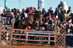 Foto de la galería: Domingo Hípico en Posadas: familias y amigos disfrutaron del exitoso cierre del Torneo de equitación