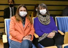 Foto de la galería: Parlamento Misionero: fomentarán la producción y consumo de miel de diferentes especies florales