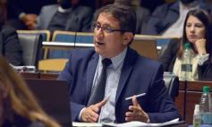 Foto de la galería: Parlamento Misionero: fomentarán la producción y consumo de miel de diferentes especies florales