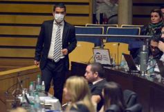 Foto de la galería: Parlamento Misionero: fomentarán la producción y consumo de miel de diferentes especies florales