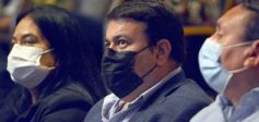 Foto de la galería: Parlamento Misionero: fomentarán la producción y consumo de miel de diferentes especies florales